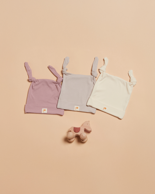 Ribbed Knot Hat - Butter