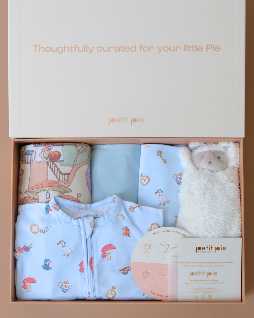The first chapter gift set (ฺBOY)