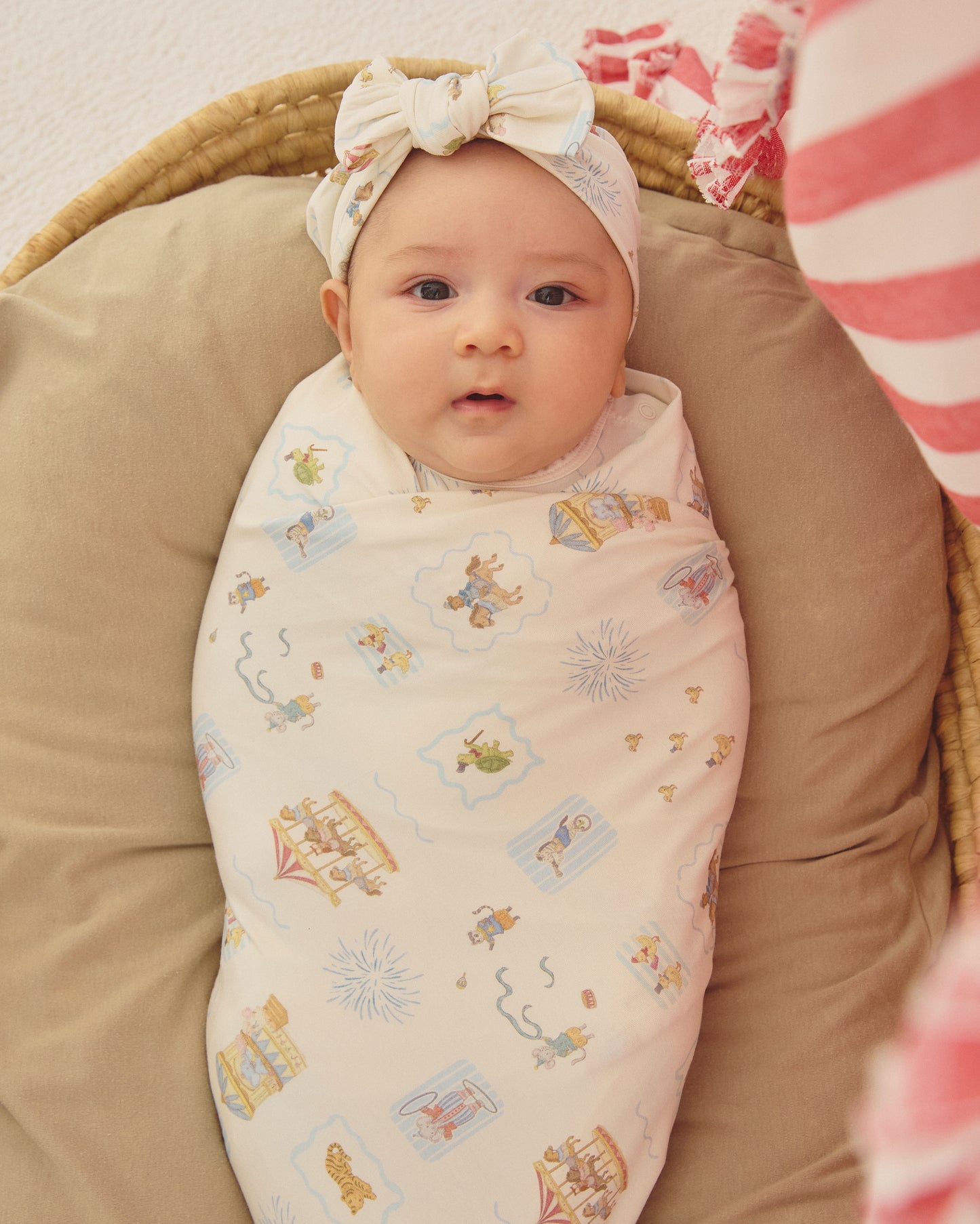 Bamboo Stretch Swaddle - Cirque Party